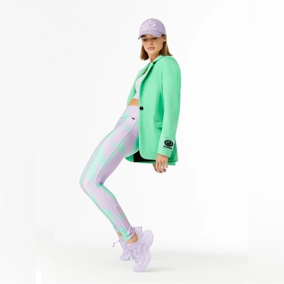 Goldbergh Metropolis Blazer in Spring Neon Green
8156 - Picture 5 of 9